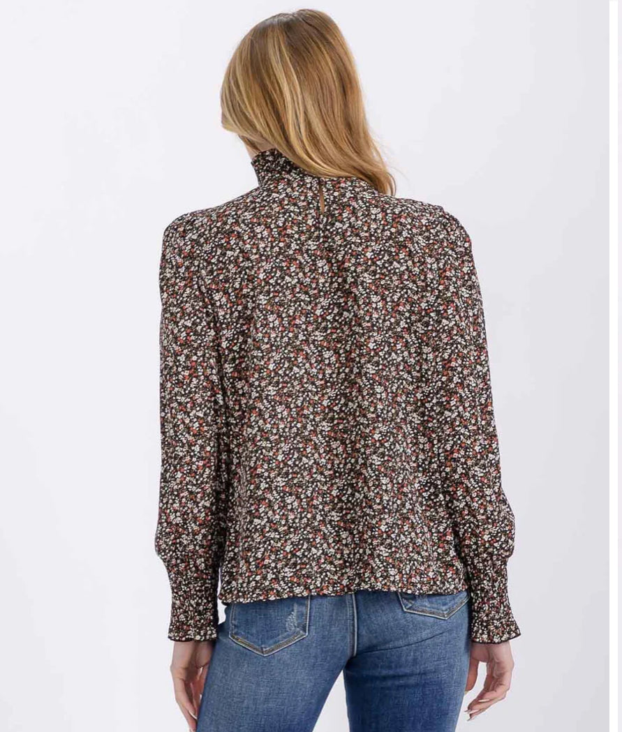 Under the Oak Tree Top