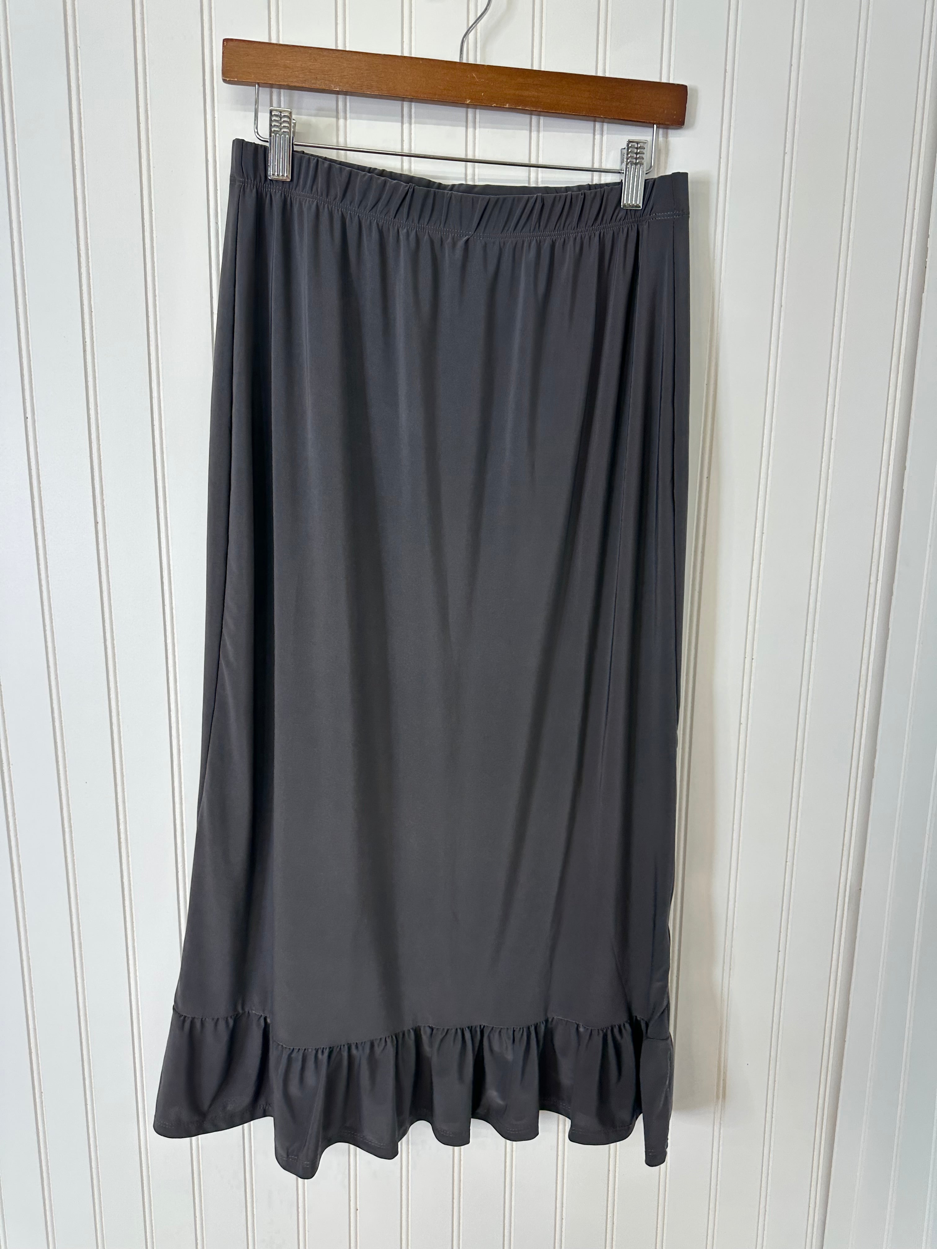 Wrinkle Free Ruffle Hemline Skirt