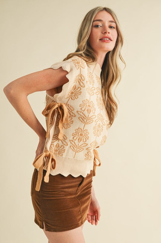 Scallop Edge Sweater Vest