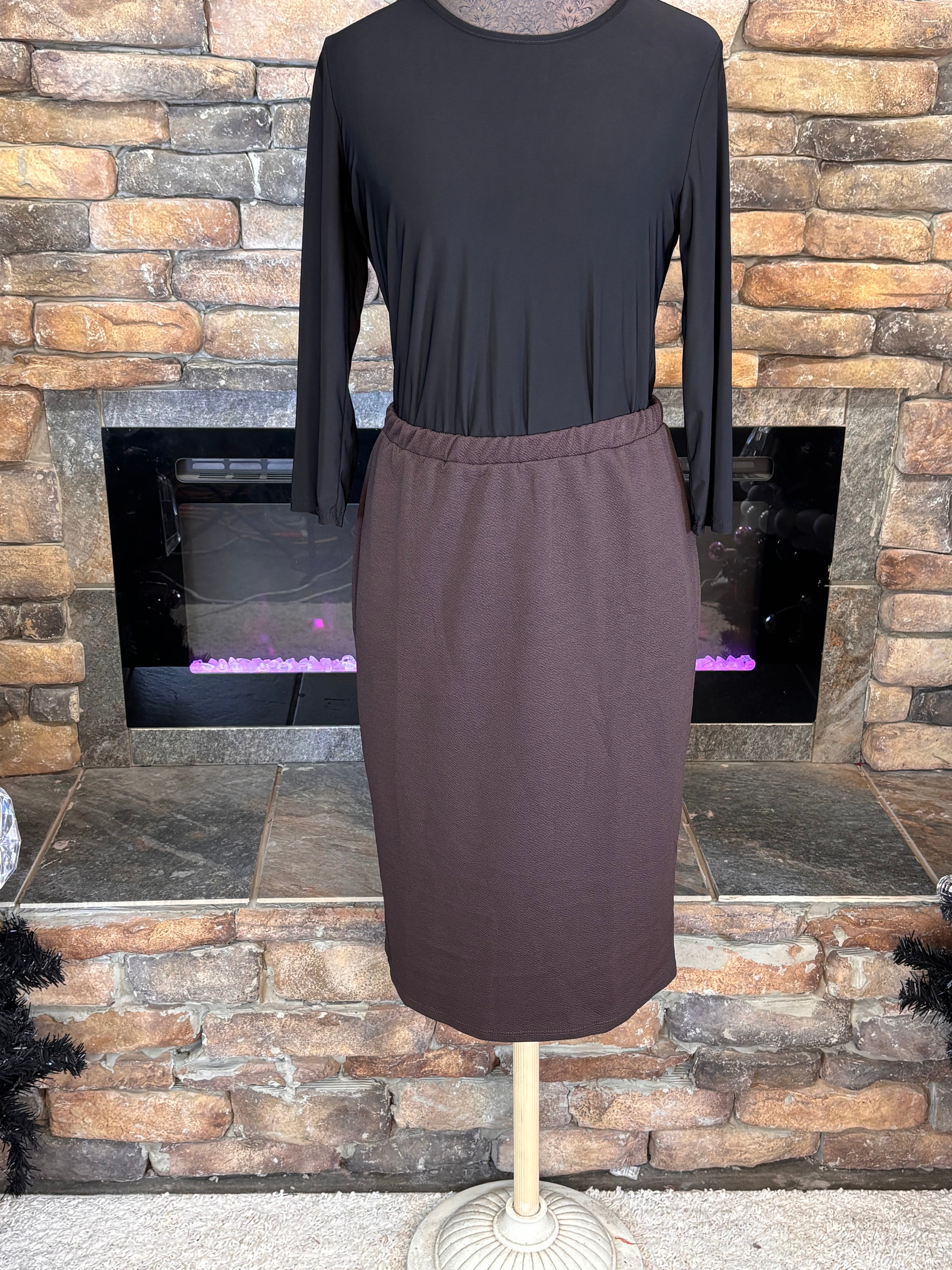 Curvy Pencil Skirt