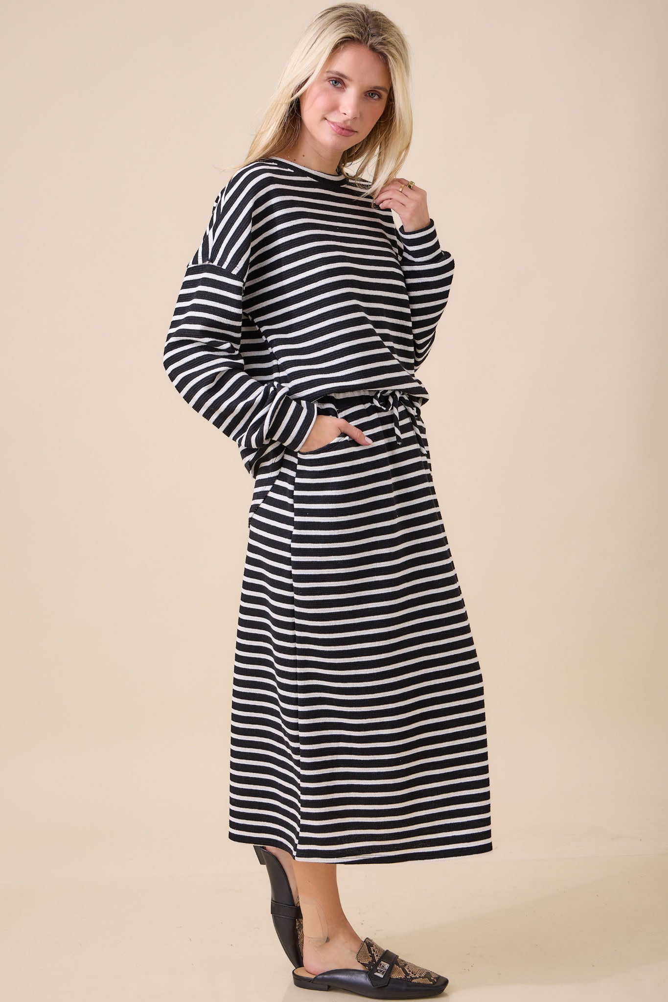 Textured Striped Skirt